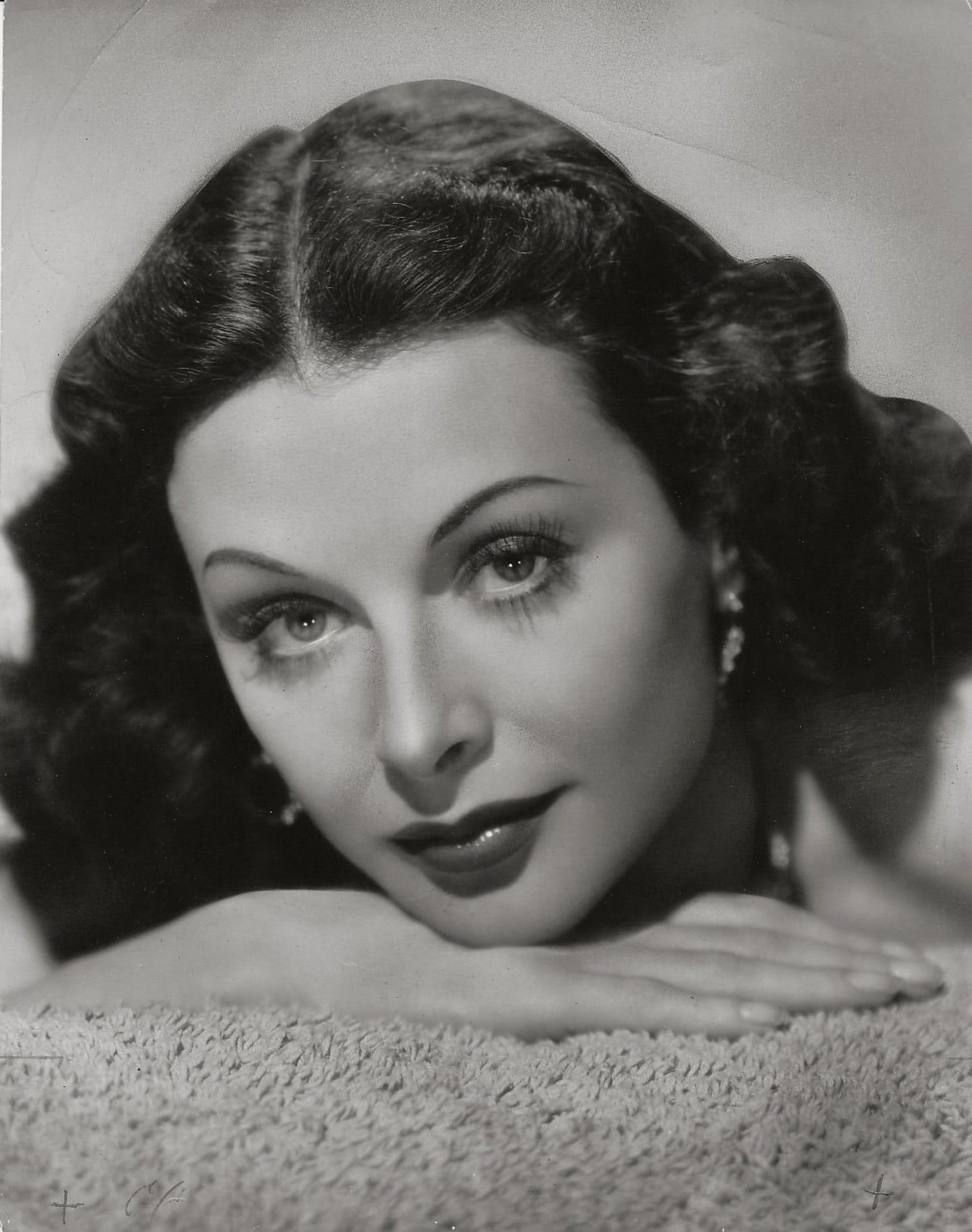 La polifacética Hedy Lamarr fue actriz de Hollywood, matemática e inventora