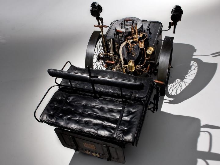 Antiguo coche La Marquise